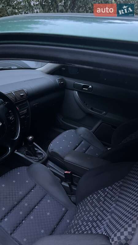 Хэтчбек Audi A3 1998 в Львове