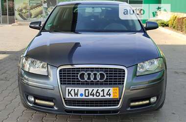 Хэтчбек Audi A3 2006 в Черновцах