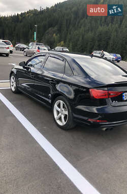 Седан Audi A3 2014 в Дрогобыче