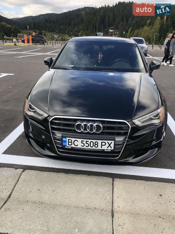 Седан Audi A3 2014 в Дрогобыче
