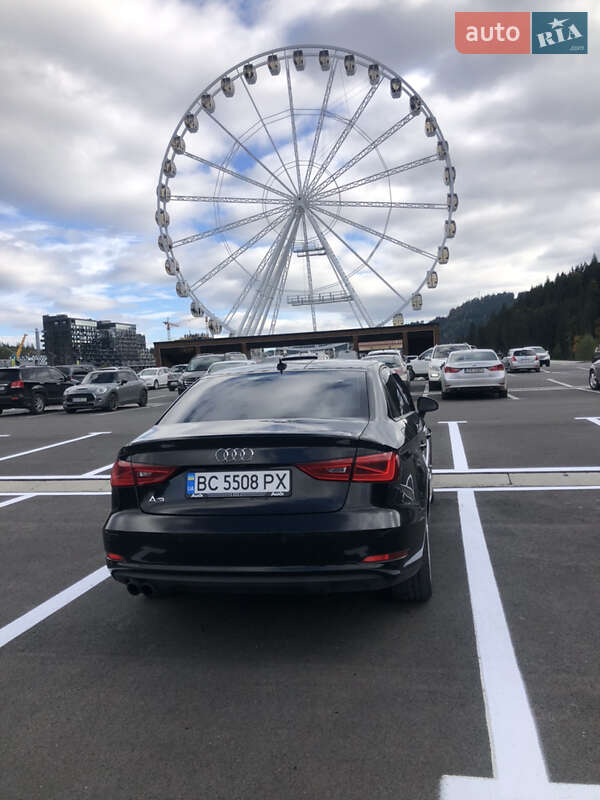 Седан Audi A3 2014 в Дрогобыче