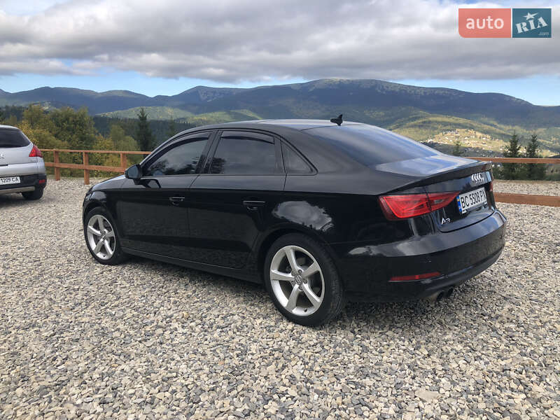 Седан Audi A3 2014 в Дрогобыче