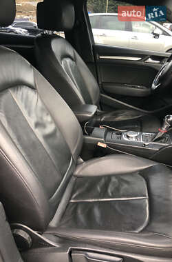 Седан Audi A3 2014 в Дрогобичі