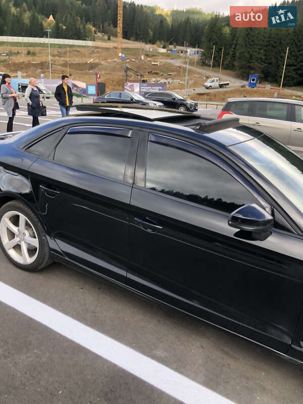 Седан Audi A3 2014 в Дрогобыче