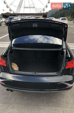 Седан Audi A3 2014 в Дрогобыче