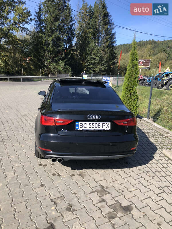 Седан Audi A3 2014 в Дрогобыче