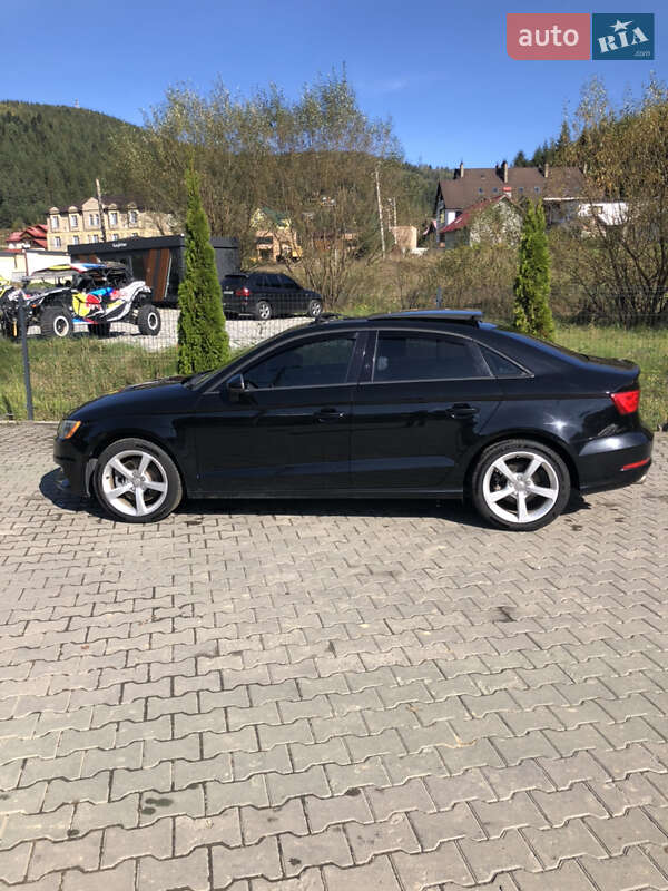 Седан Audi A3 2014 в Дрогобыче