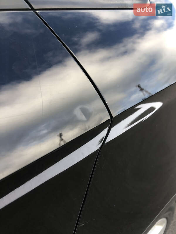 Седан Audi A3 2014 в Дрогобыче