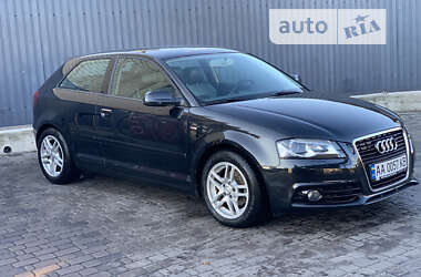 Хэтчбек Audi A3 2010 в Киеве