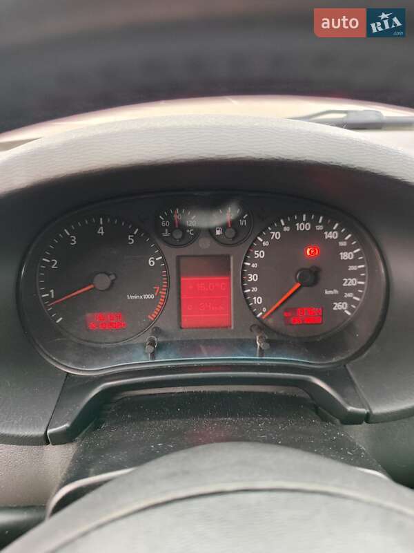 Хэтчбек Audi A3 1999 в Харькове