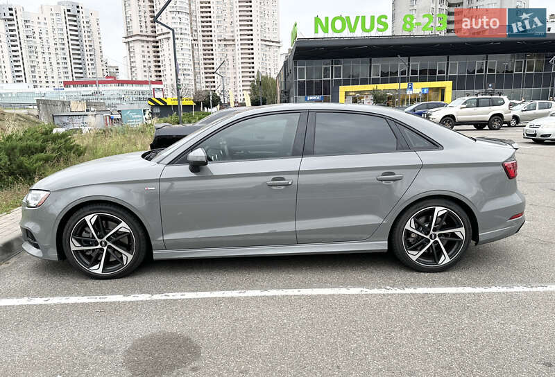 Седан Audi A3 2020 в Киеве