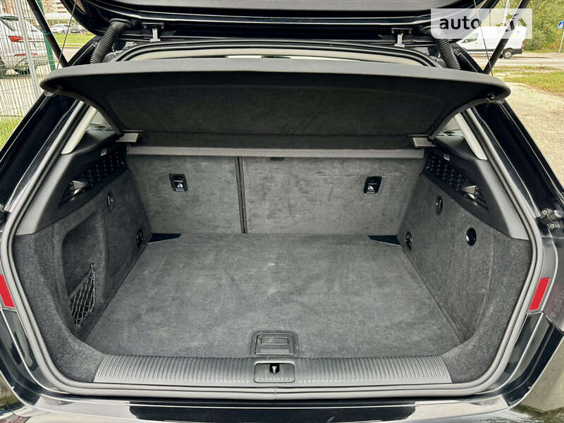 Хэтчбек Audi A3 2016 в Киеве