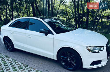 Седан Audi A3 2019 в 