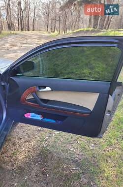Хэтчбек Audi A3 2004 в 
