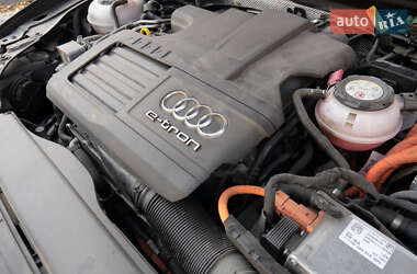 Хэтчбек Audi A3 2017 в 