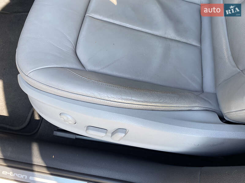 Хэтчбек Audi A3 2015 в Киеве