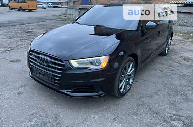 Седан Audi A3 2014 в Киеве