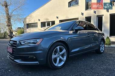 Седан Audi A3 2016 в 