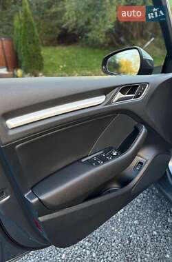 Седан Audi A3 2016 в 