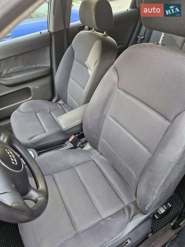 Хэтчбек Audi A3 2002 в Коломые