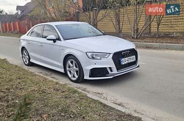 Седан Audi A3 2015 в Киеве