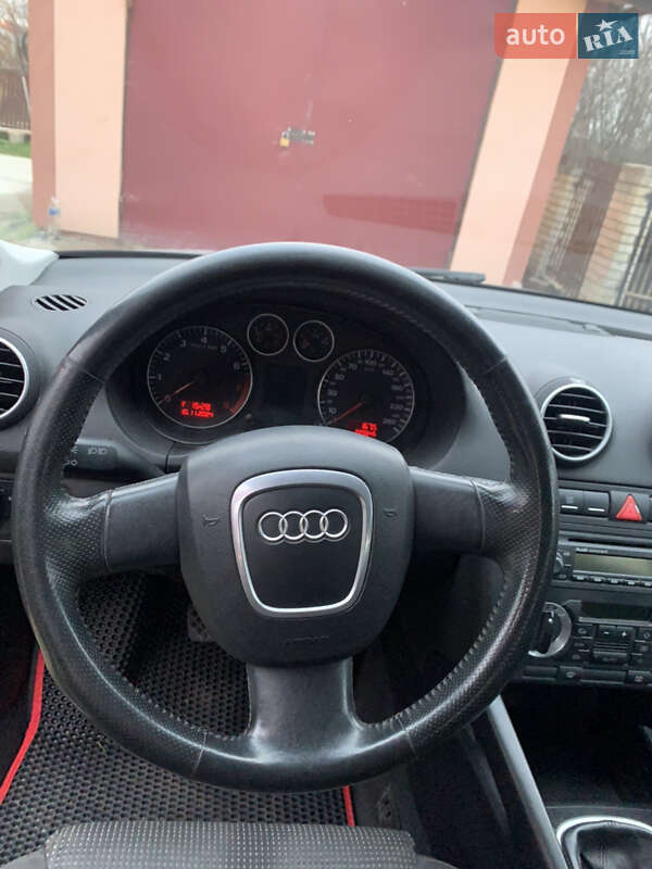 Хэтчбек Audi A3 2004 в Ивано-Франковске
