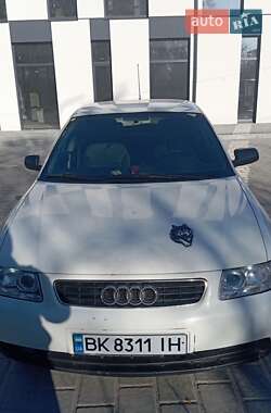 Хэтчбек Audi A3 2001 в Киеве