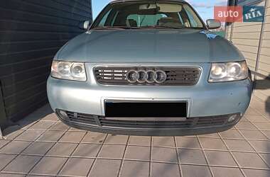 Хэтчбек Audi A3 2003 в Киеве