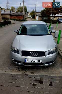 Хэтчбек Audi A3 2003 в Надворной