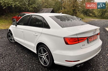 Седан Audi A3 2015 в Николаеве