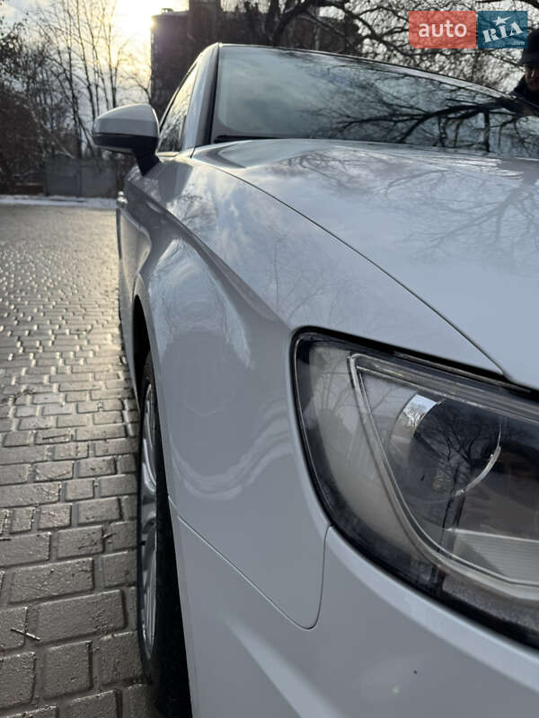 Седан Audi A3 2016 в Івано-Франківську