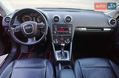 Хэтчбек Audi A3 2010 в Ивано-Франковске