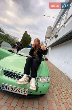 Хэтчбек Audi A3 1997 в 