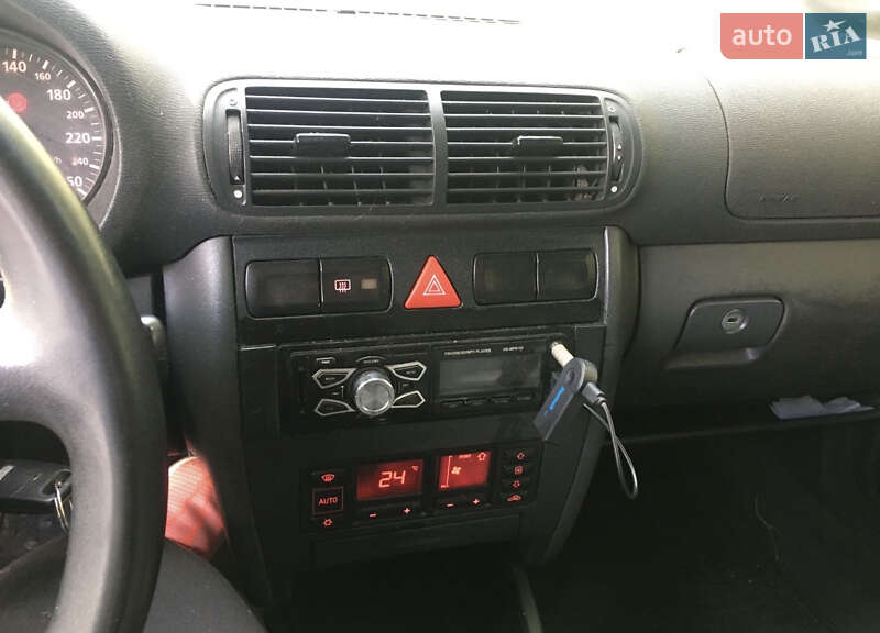 Хэтчбек Audi A3 1997 в Вышгороде