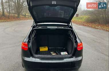 Хэтчбек Audi A3 2010 в 