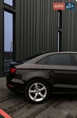 Седан Audi A3 2014 в Миколаєві