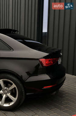 Седан Audi A3 2014 в Миколаєві