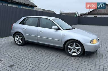 Хетчбек Audi A3 2001 в Костопілі