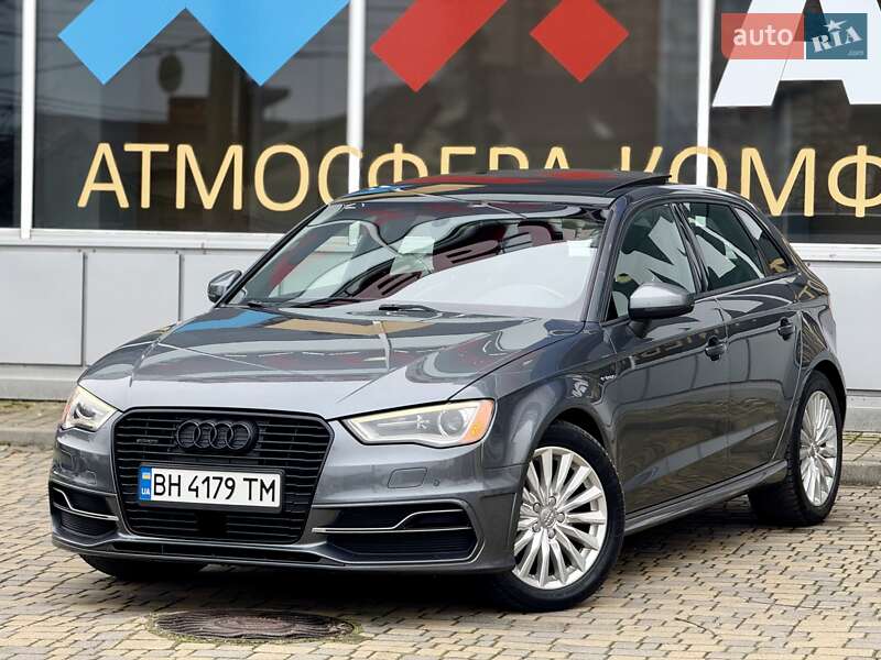 Хэтчбек Audi A3 2016 в Одессе