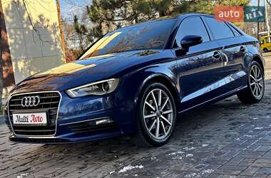 Седан Audi A3 2015 в Дніпрі