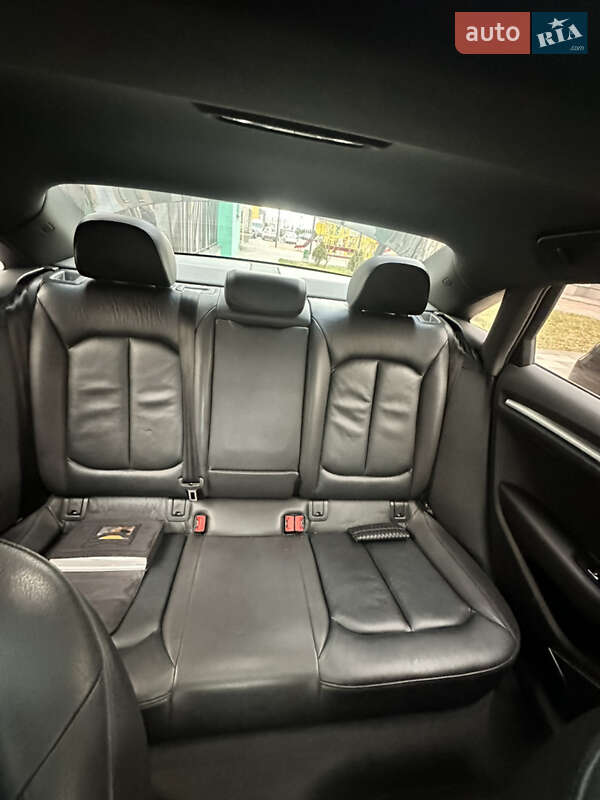 Седан Audi A3 2015 в Киеве