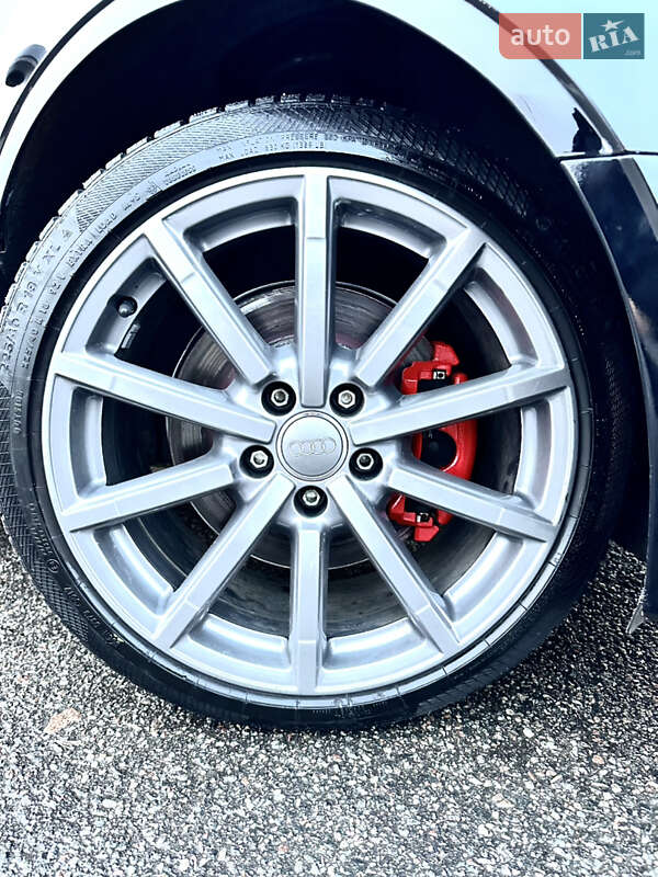Седан Audi A3 2015 в Киеве