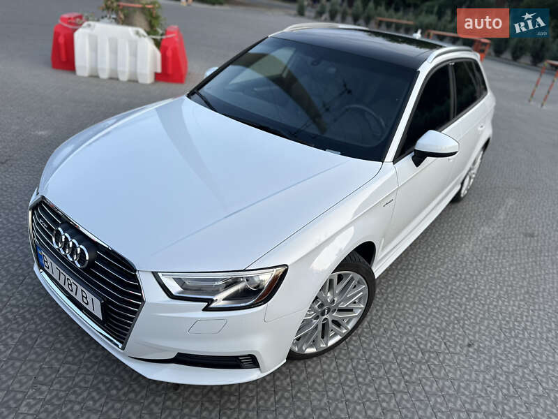 Хетчбек Audi A3 2017 в Полтаві фото 3 Хетчбек Audi A3 2017 в Полтаві