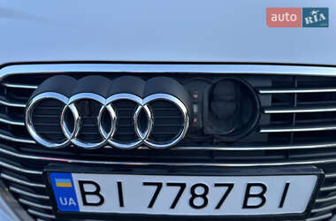 Хэтчбек Audi A3 2017 в 