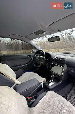 Хетчбек Audi A3 2002 в 