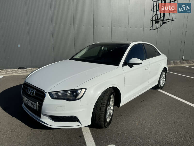 Седан Audi A3 2016 в Києві