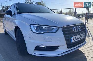 Седан Audi A3 2016 в Києві