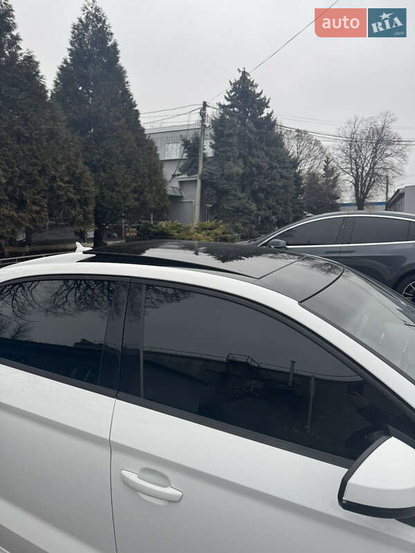 Седан Audi A3 2015 в Днепре