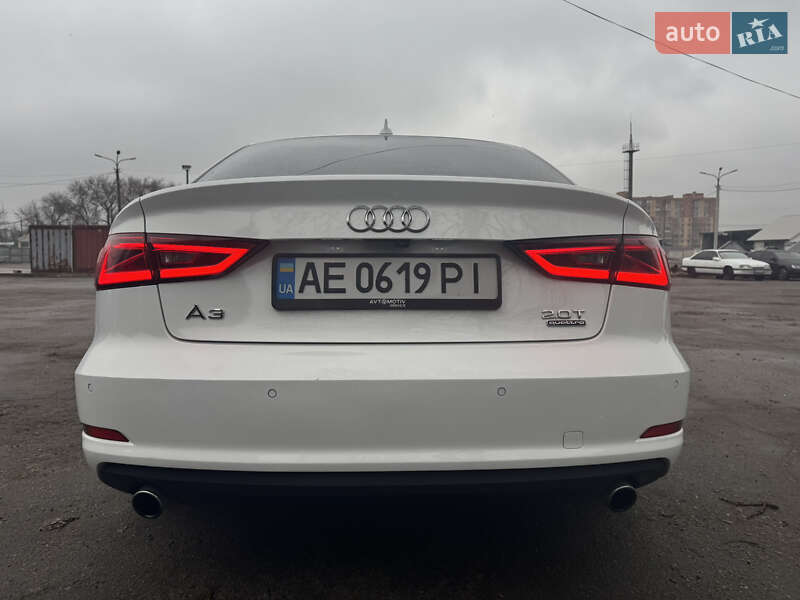 Седан Audi A3 2015 в Днепре