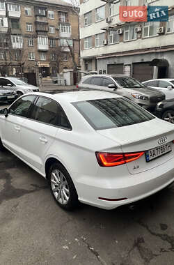 Седан Audi A3 2015 в Києві